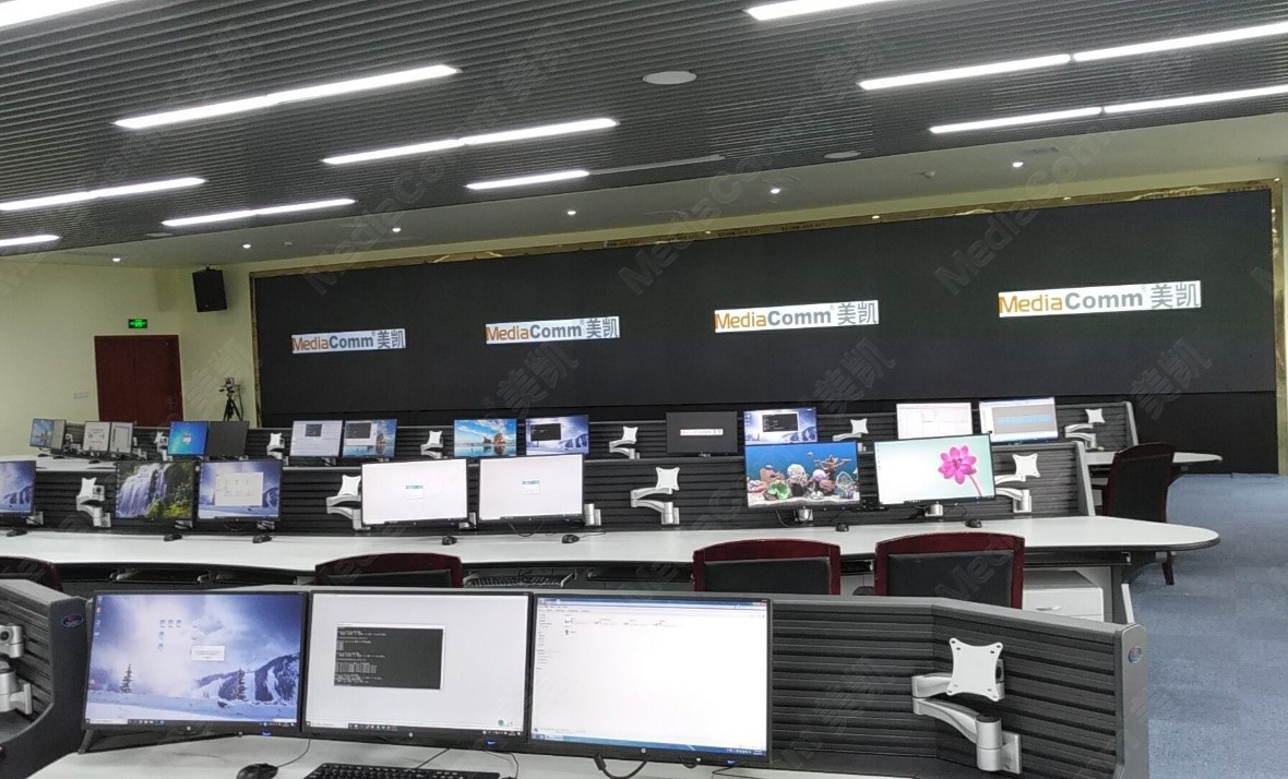 重庆联通网络监控调度指挥中心-5水印.jpg